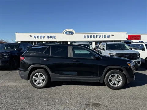 More photos of 2024 GMC Terrain SLE at Step One Ford Crestview, FL