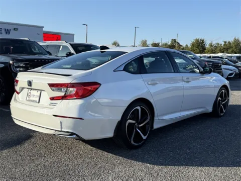 More photos of 2022 Honda Accord Hybrid Sport at Step One Ford Crestview, FL