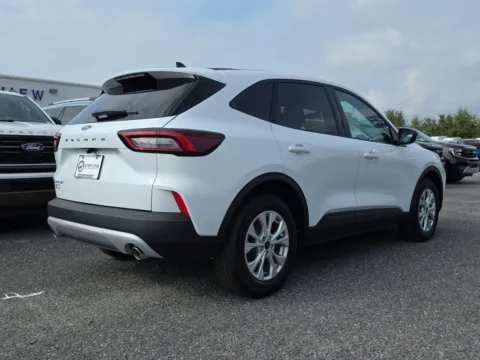 More photos of 2026 Ford Escape Active at Step One Ford Crestview, FL