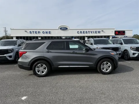 More photos of 2024 Ford Explorer XLT at Step One Ford Crestview, FL