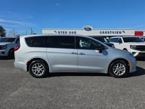 More photos of 2024 Chrysler Pacifica Touring L at Step One Ford Crestview, FL