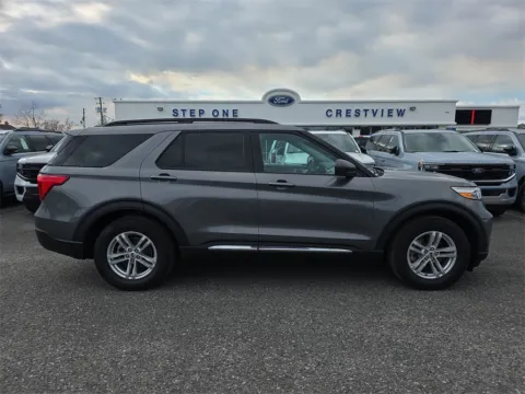 More photos of 2024 Ford Explorer XLT at Step One Ford Crestview, FL