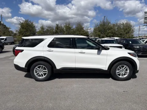 More photos of 2026 Ford Explorer Active at Step One Ford Crestview, FL