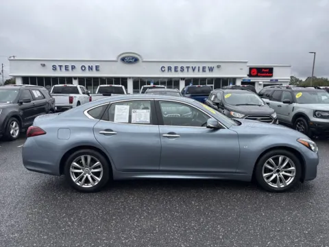 More photos of 2017 INFINITI Q70 3.7 at Step One Ford Crestview, FL
