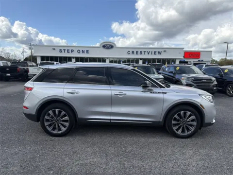 More photos of 2020 Lincoln Corsair Reserve at Step One Ford Crestview, FL