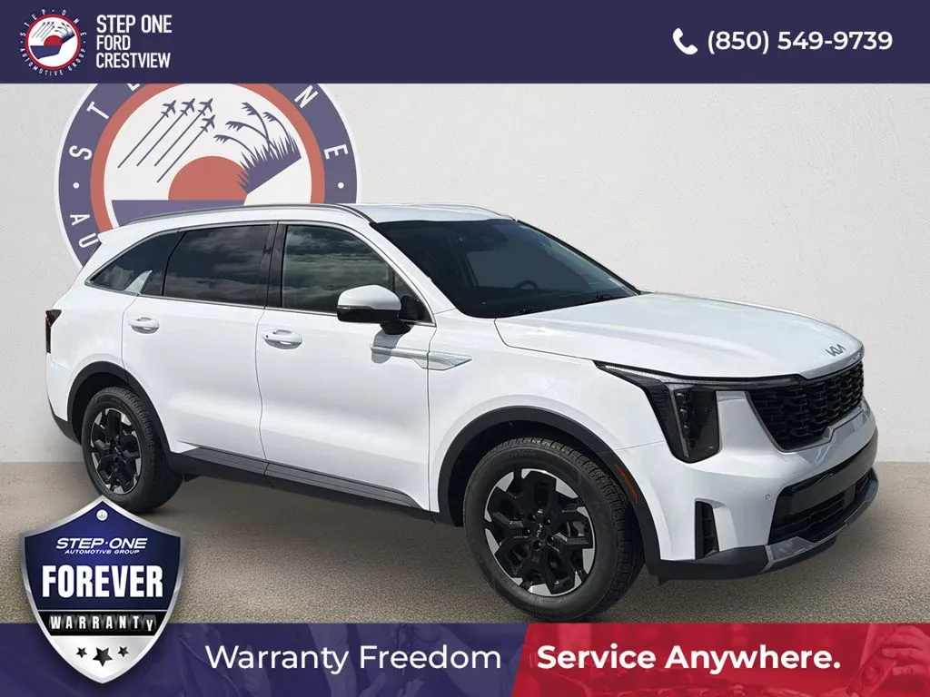 White 2024 Kia Sorento S for sale in Crestview, FL