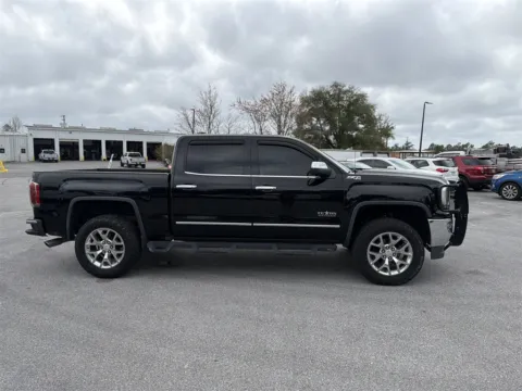 More photos of 2018 GMC Sierra 1500 SLT at Step One Ford Crestview, FL