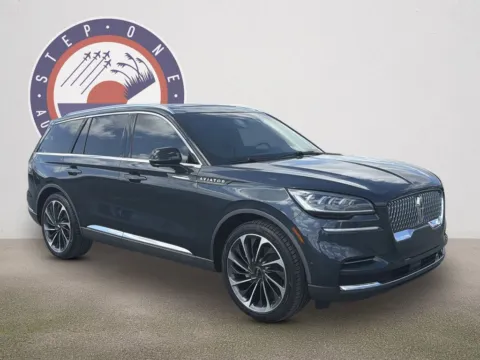 Photos of 2022 Lincoln Aviator Reserve for sale in Crestview, FL at Step One Ford Crestview