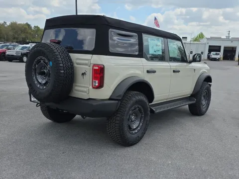 More photos of 2025 Ford Bronco at Step One Ford Crestview, FL