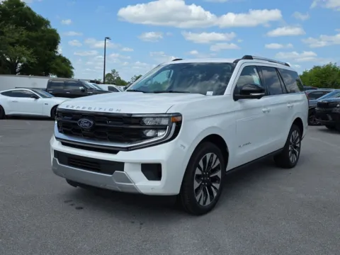 Photos of 2026 Ford Expedition Platinum for sale in Crestview, FL at Step One Ford Crestview