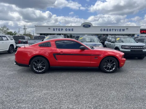 More photos of 2011 Ford Mustang V6 Premium at Step One Ford Crestview, FL