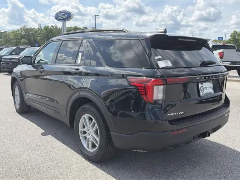 More photos of 2026 Ford Explorer Active at Step One Ford Crestview, FL