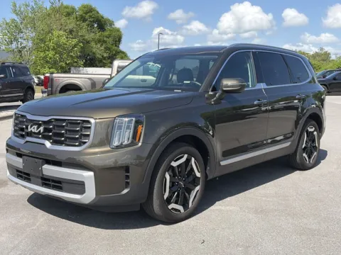 Photos of 2025 Kia Telluride S for sale in Crestview, FL at Step One Ford Crestview