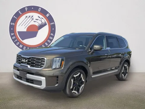 Photos of 2025 Kia Telluride S for sale in Crestview, FL at Step One Ford Crestview