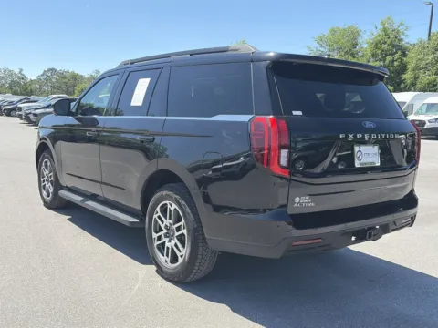More photos of 2025 Ford Expedition Active at Step One Ford Crestview, FL