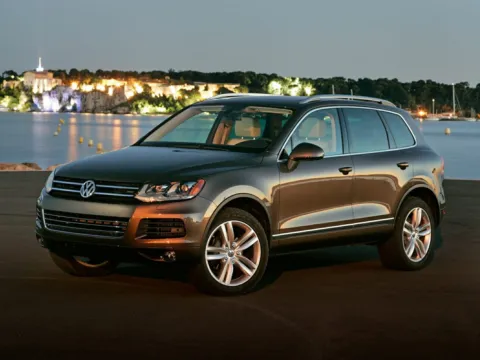 White 2014 Volkswagen Touareg V6 TDI for sale in Crestview, FL
