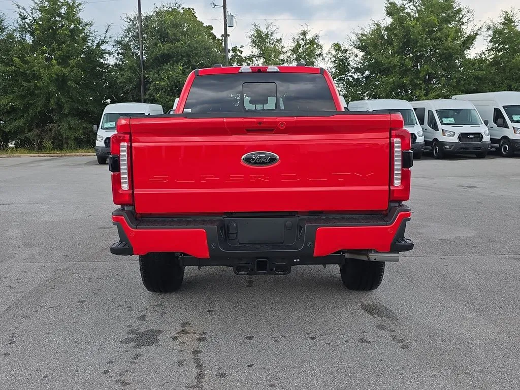2026 Ford F-350 Super Duty Lariat - Photo 6