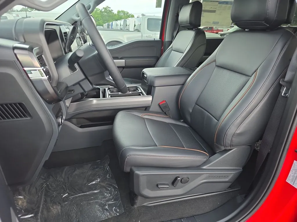 2026 Ford F-350 Super Duty Lariat - Photo 12