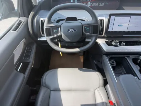 More photos of 2027 Ford Expedition Active at Step One Ford Crestview, FL