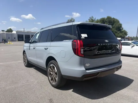 More photos of 2027 Ford Expedition King Ranch at Step One Ford Crestview, FL