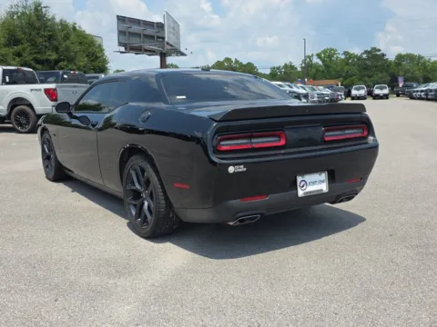 More photos of 2023 Dodge Challenger R/T at Step One Ford Crestview, FL