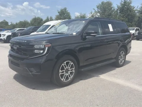 Photos of 2025 Ford Expedition Active for sale in Crestview, FL at Step One Ford Crestview