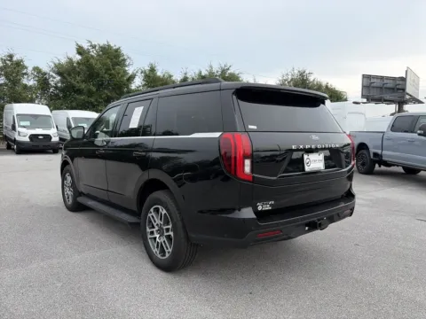 More photos of 2025 Ford Expedition Active at Step One Ford Crestview, FL