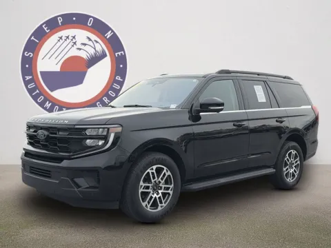 Photos of 2025 Ford Expedition Active for sale in Crestview, FL at Step One Ford Crestview