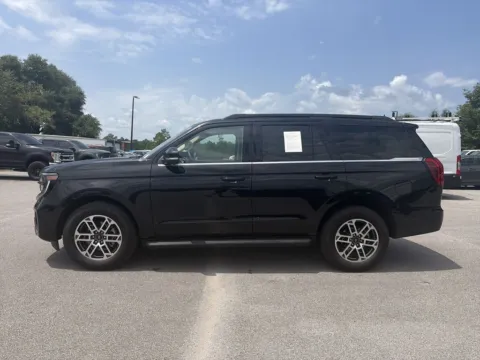 More photos of 2025 Ford Expedition Active at Step One Ford Crestview, FL