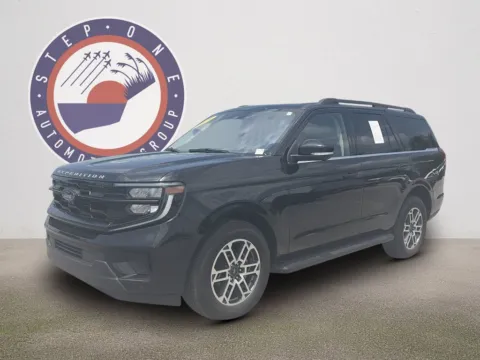 Photos of 2025 Ford Expedition Active for sale in Crestview, FL at Step One Ford Crestview