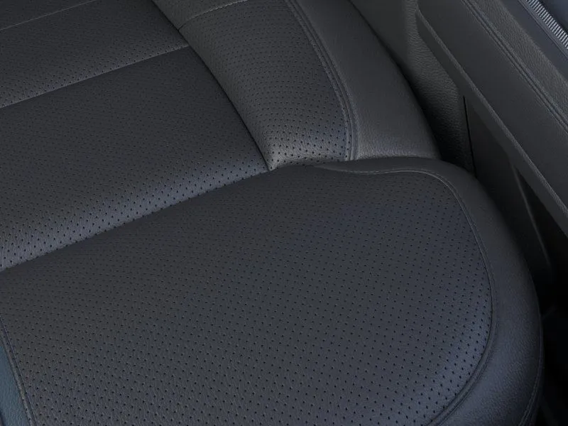 2026 Ford F-450 Super Duty Platinum - Photo 17