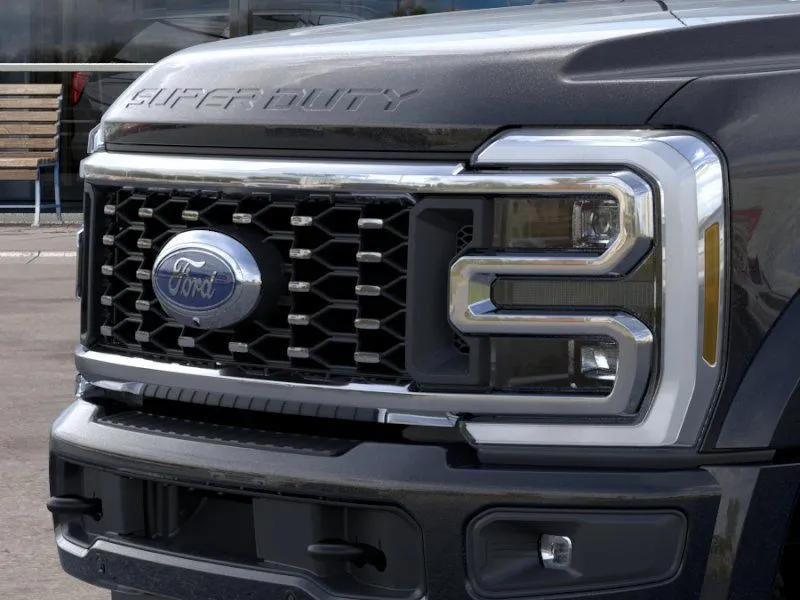 2026 Ford F-450 Super Duty Platinum - Photo 18