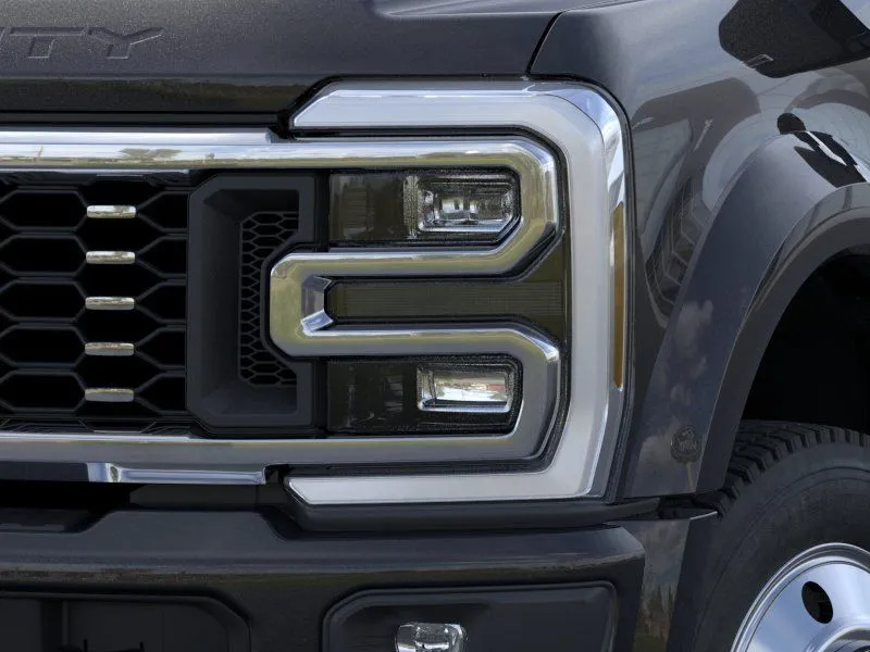 2026 Ford F-450 Super Duty Platinum - Photo 19
