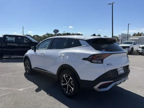 More photos of 2024 Kia Sportage EX at Step One Ford Crestview, FL