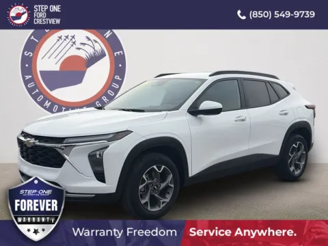 White 2025 Chevrolet Trax LT for sale in Crestview, FL