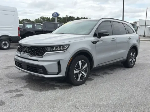 Photos of 2023 Kia Sorento EX for sale in Crestview, FL at Step One Ford Crestview