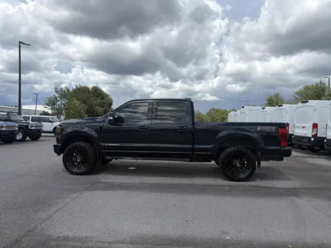 More photos of 2021 Ford F-350SD Lariat at Step One Ford Crestview, FL