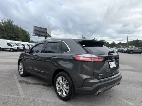 More photos of 2019 Ford Edge Titanium at Step One Ford Crestview, FL