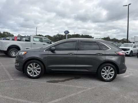 More photos of 2019 Ford Edge Titanium at Step One Ford Crestview, FL