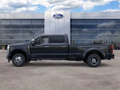 More photos of 2026 Ford F-350SD Platinum at Step One Ford Crestview, FL