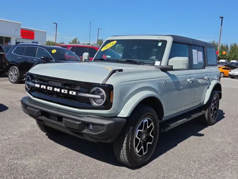 Photos of 2024 Ford Bronco Outer Banks for sale in Crestview, FL at Step One Ford Crestview