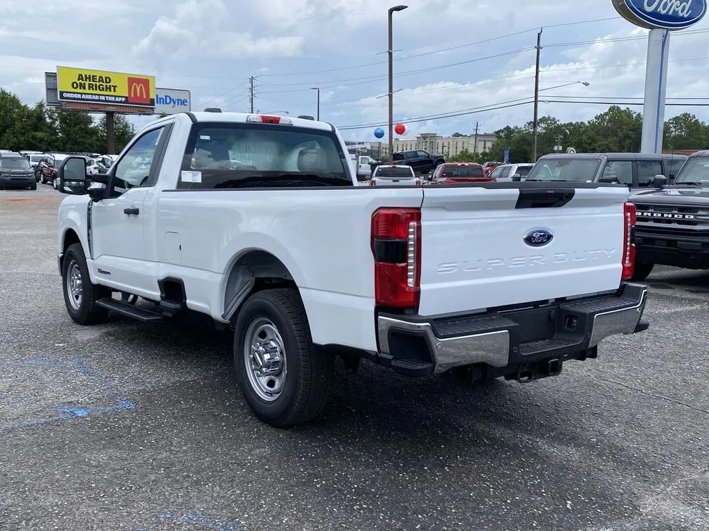 2025 Ford F-350 Super Duty XL - Photo 7