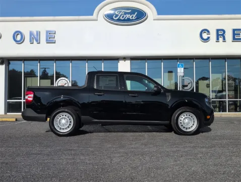 More photos of 2025 Ford Maverick XL at Step One Ford Crestview, FL