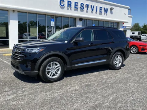 More photos of 2025 Ford Explorer Active at Step One Ford Crestview, FL