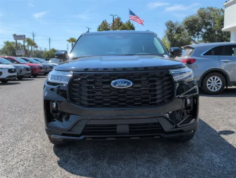 More photos of 2025 Ford Explorer ST-Line at Step One Ford Crestview, FL