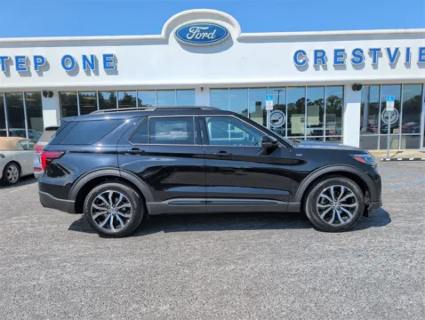 More photos of 2025 Ford Explorer ST-Line at Step One Ford Crestview, FL