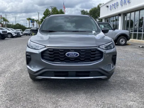 More photos of 2025 Ford Escape ST-Line at Step One Ford Crestview, FL