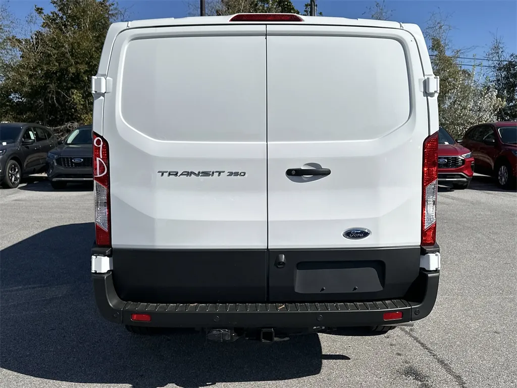 2025 Ford Transit Cargo Van photo 3