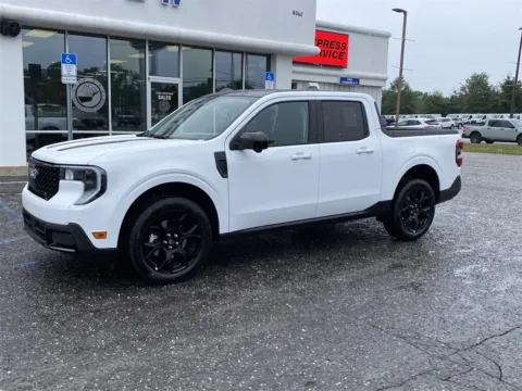 More photos of 2025 Ford Maverick Lariat at Step One Ford Crestview, FL