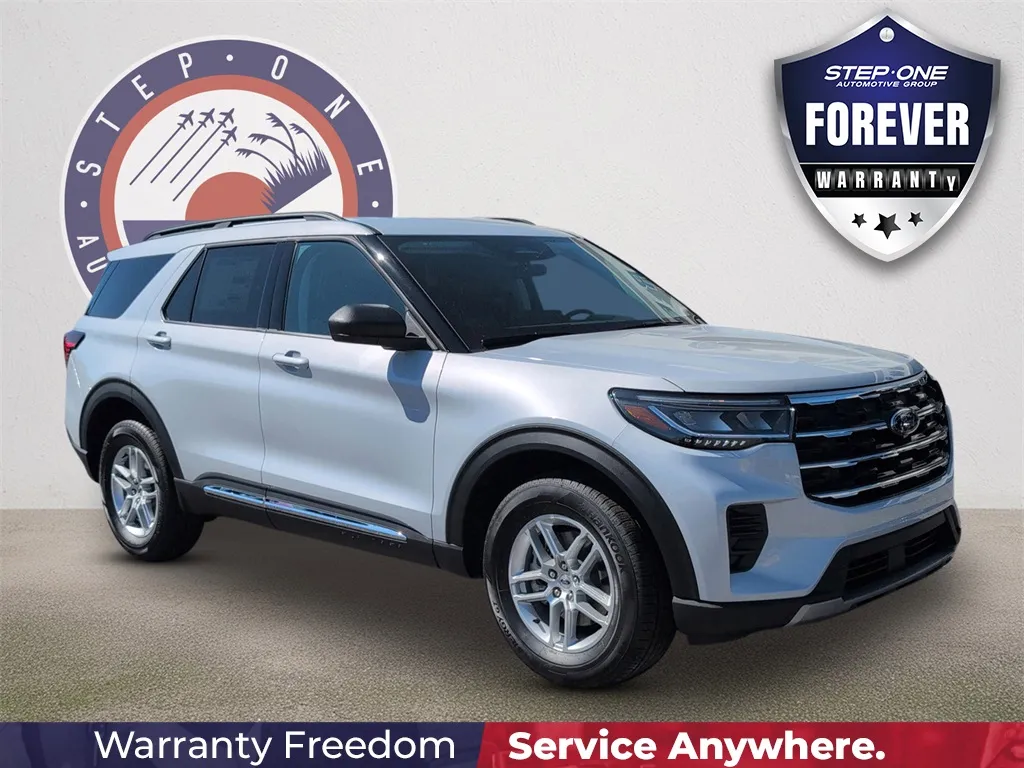 White 2025 Ford Explorer Active for sale in Crestview, FL